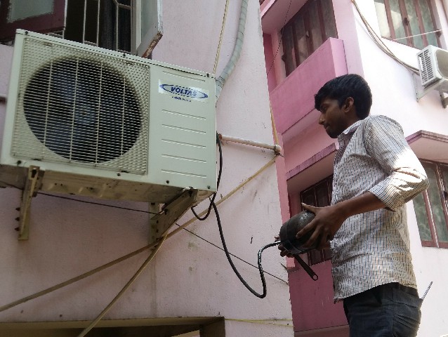 AC repairing services in Kolkata